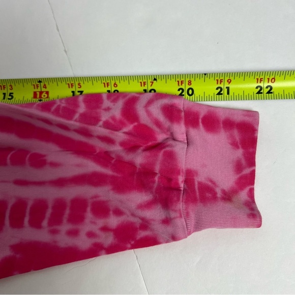 PINK VICTORIA’S SECRET Women’s Pullover Top Sz Small Tie Dye Pink Stretch - Picture 9 of 9